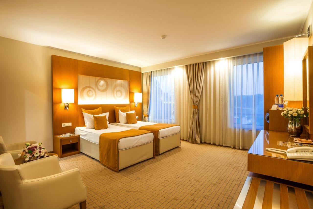 Отель Landmark Creek Hotel & SPA Пловдив